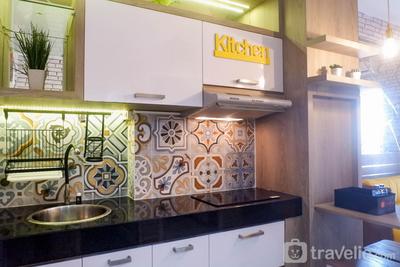 Apartemen Puncak Dharmahusada - Relaxing and Serene 2BR Apartment at Puncak Dharmahusada By Travelio