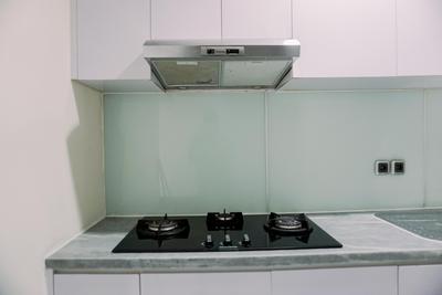 Apartemen Green Bay Condominium - Stunning and Spacious 2BR Green Bay Condominium Apartment By Travelio