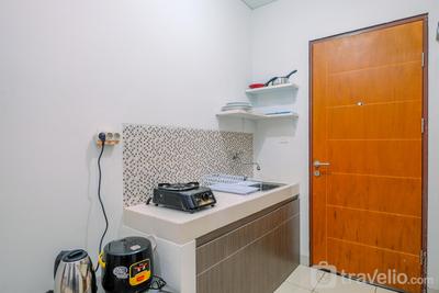 Apartemen Dave - Comfortable and Minimalist Studio at Dave Apartment By Travelio