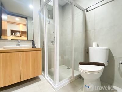 Apartemen Pollux Chadstone - Minimalist Studio Room at Pollux Chadstone Apartment By Travelio