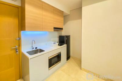Apartemen Capitol Suites - Great Choice and Elegant 2BR at Capitol Suites Apartment By Travelio