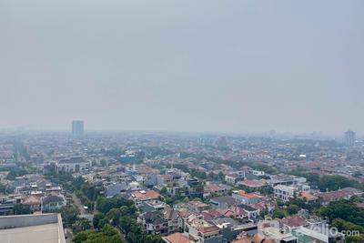 Apartemen St. Moritz Puri - Comfortable and Warm 2BR at St. Moritz Puri Apartment By Travelio