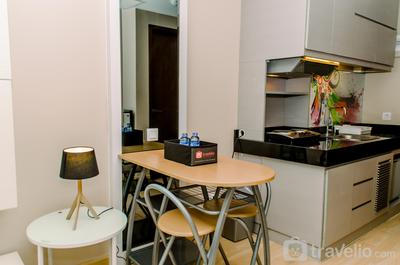 Apartemen U Residence - Comfort Studio Apartment at U Residence By Travelio