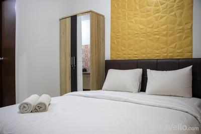 Fancy and Nice Studio Room at Transpark Cibubur Apartment By Travelio