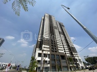 Apartemen Meikarta - Unfurnished 2BR with AC at Living Room Meikarta Apartment By Travelio