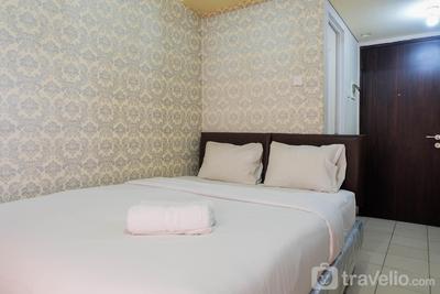 Fully Furnished Studio at Serpong Greenview Apartment By Travelio