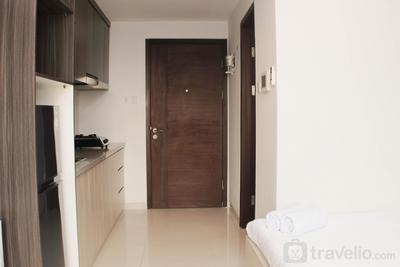 Apartemen West Vista - Nice and Comfy Studio West Vista Apartment By Travelio