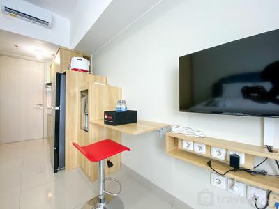 Apartemen Springlake Summarecon Bekasi - Fancy and Simply Studio Room at Springlake Summarecon Bekasi Apartment By Travelio