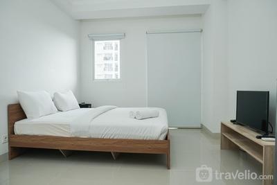 Elegant and Modern Signature Park Grande Apartment Studio Apartment By Travelio