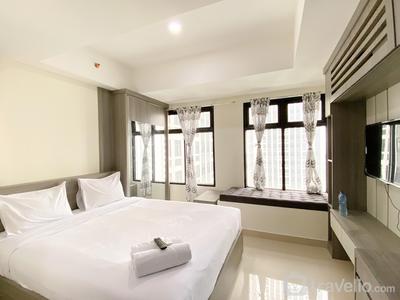 Homey and Warm Studio Pollux Chadstone Apartment By Travelio