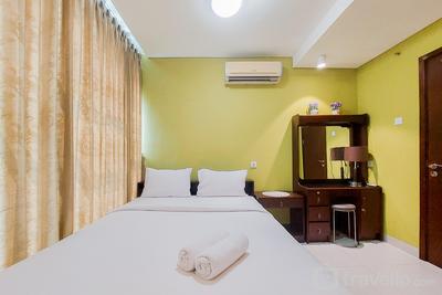 Comfort 2BR at Brooklyn Alam Sutera Apartment By Travelio