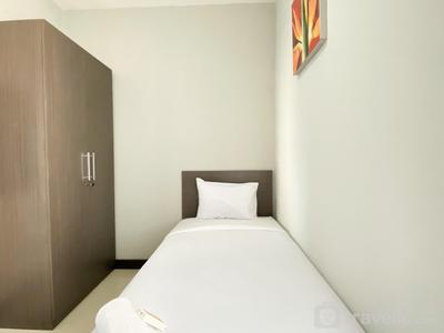 Apartemen Crown Court Executive Condominium - Homey 2BR Apartment Crown Court Executive Condominium By Travelio