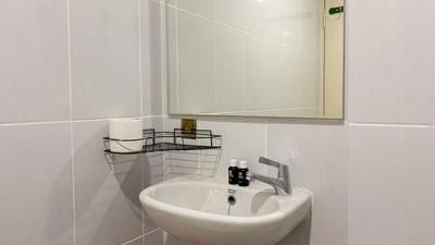 Apartemen Tokyo Riverside PIK 2 - Good and Warm 2BR at Tokyo Riverside PIK 2 Apartment By Travelio