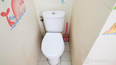 Apartemen Puncak Permai - Best Deals 2BR Unfurnished with AC at Puncak Permai Apartment By Travelio