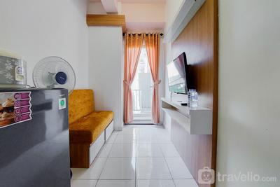 Apartemen Easton Park - Nice and Homey 1BR at Easton Park Apartment By Travelio