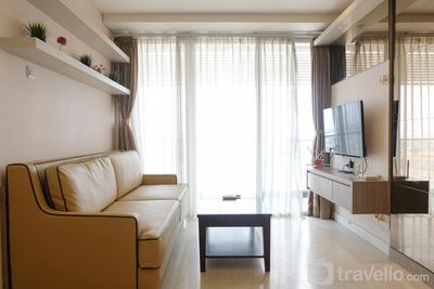 Modern Signature 2BR at Apartment Landmark Residence Bandung By Travelio