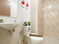 Apartemen Transpark Juanda Bekasi Timur - Cozy Neutral 2BR Apartment at Transpark Juanda Bekasi Timur By Travelio