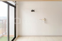 Apartemen Dave - Good Unfurnished Studio with AC at Apartment Dave By Travelio