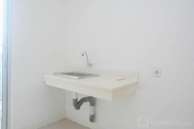 Apartemen Bassura City - Unfurnished Studio Room with AC at High Floor Bassura City Apartment By Travelio