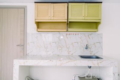 Apartemen Paradise Mansion - 2BR Unfurnished with AC at Paradise Mansion Apartment By Travelio