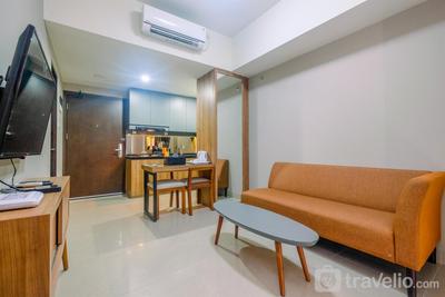 Apartemen Mustika Golf Residence - Chic and Cozy 1BR Apartment at Mustika Golf Residence By Travelio