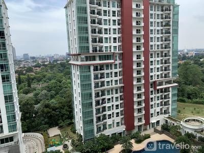 Apartemen Woodland Park Residence - Comfort 1BR Apartment with Study Room at Woodland Park Residence By Travelio