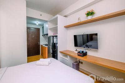 Apartemen Transpark Cibubur - Comfort and Well Furnished Studio at Transpark Cibubur Apartment By Travelio