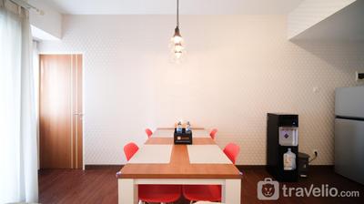 Apartemen Puncak Dharmahusada - Spacious 3BR Combined at Puncak Dharmahusada Apartment By Travelio