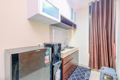 Apartemen Evenciio Margonda - Nice 1BR at Evenciio Margonda Apartment By Travelio