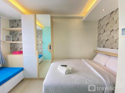 Apartemen Parahyangan Residence - Homey and Clean 1BR Apartment at Parahyangan Residence By Travelio