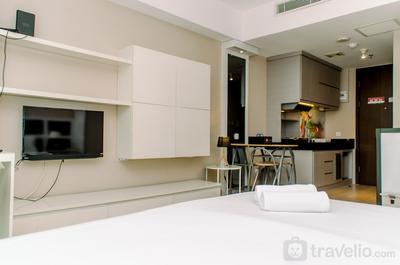 Apartemen U Residence - Comfort Studio Apartment at U Residence By Travelio
