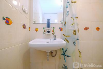 Apartemen Springlake Summarecon Bekasi - New Furnished Studio at Springlake Summarecon Bekasi Apartment By Travelio