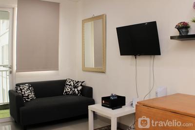 Apartemen Grand Dhika City Jatiwarna - Tranquil and Tidy 1BR Apartment at Grand Dhika City Jatiwarna By Travelio