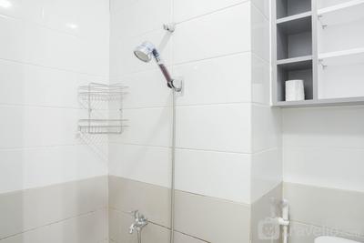 Apartemen Green Pramuka City - New Furnished 2BR at Green Pramuka City Apartment near Mall By Travelio