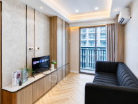 Apartemen Daan Mogot City - Serene Wooden Touch 1BR at Apartemen Daan Mogot City By Travelio