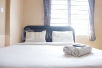 Cozy Studio Apartment at The Edge Bandung By Travelio