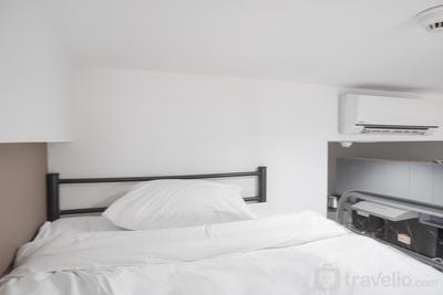 Apartemen West Vista - Comfort and Warm Studio Room at West Vista Apartment By Travelio