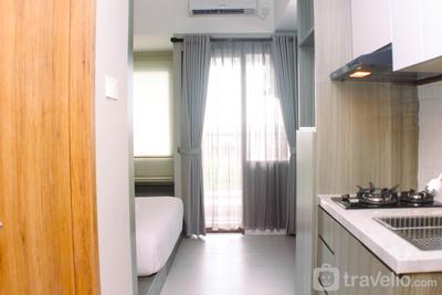 Apartemen LRT City Jatibening - Comfy Studio Apartment at Gateway Park LRT City Bekasi By Travelio