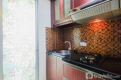 Apartemen Green Palace Kalibata - Minimalist Studio Green Palace Kalibata Apartment near Public Transportation By Travelio