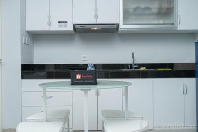 Apartemen CitraLake Suites - 1BR Comfy Apartment at CitraLake Suites By Travelio