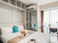 Warm and Minimalist 1BR without Living Room Grand Kamala Lagoon Apartment By Travelio