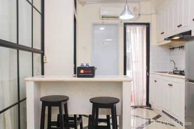 Apartemen Bassura City - White and Nice 1BR at Bassura City Apartment By Travelio