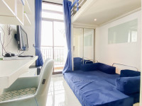 Minimalist and Posh Studio Dave Apartment By Travelio