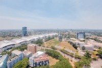 Apartemen B Residence - Minimalist and Warm Studio Apartment at B Residence By Travelio