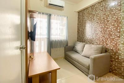 Apartemen Green Pramuka City - Comfy and Well Furnished 2BR at Green Pramuka City Apartment By Travelio