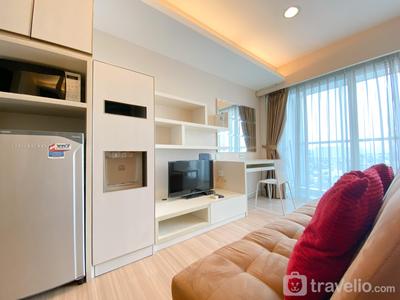 Apartemen Tamansari The Hive - Elegant and Comfortable Studio at Tamansari The Hive Apartment By Travelio