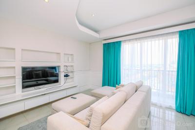 Apartemen Aspen Residence - Big and Cozy 2BR Apartment at Aspen Residence By Travelio