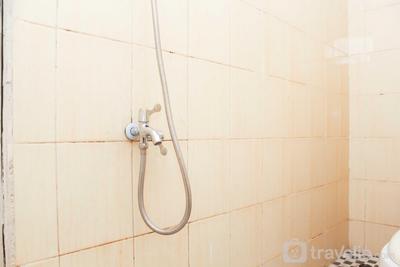 Apartemen Menara Cawang - Unfurnished 2BR with AC at 16th Floor Menara Cawang Apartment By Travelio