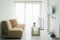 Comfort and Modern 1BR Casa de Parco Apartment By Travelio