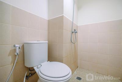 Apartemen Podomoro Golf View - Unfurnished 2BR With AC at 21st Floor Podomoro Golf View Apartment By Travelio